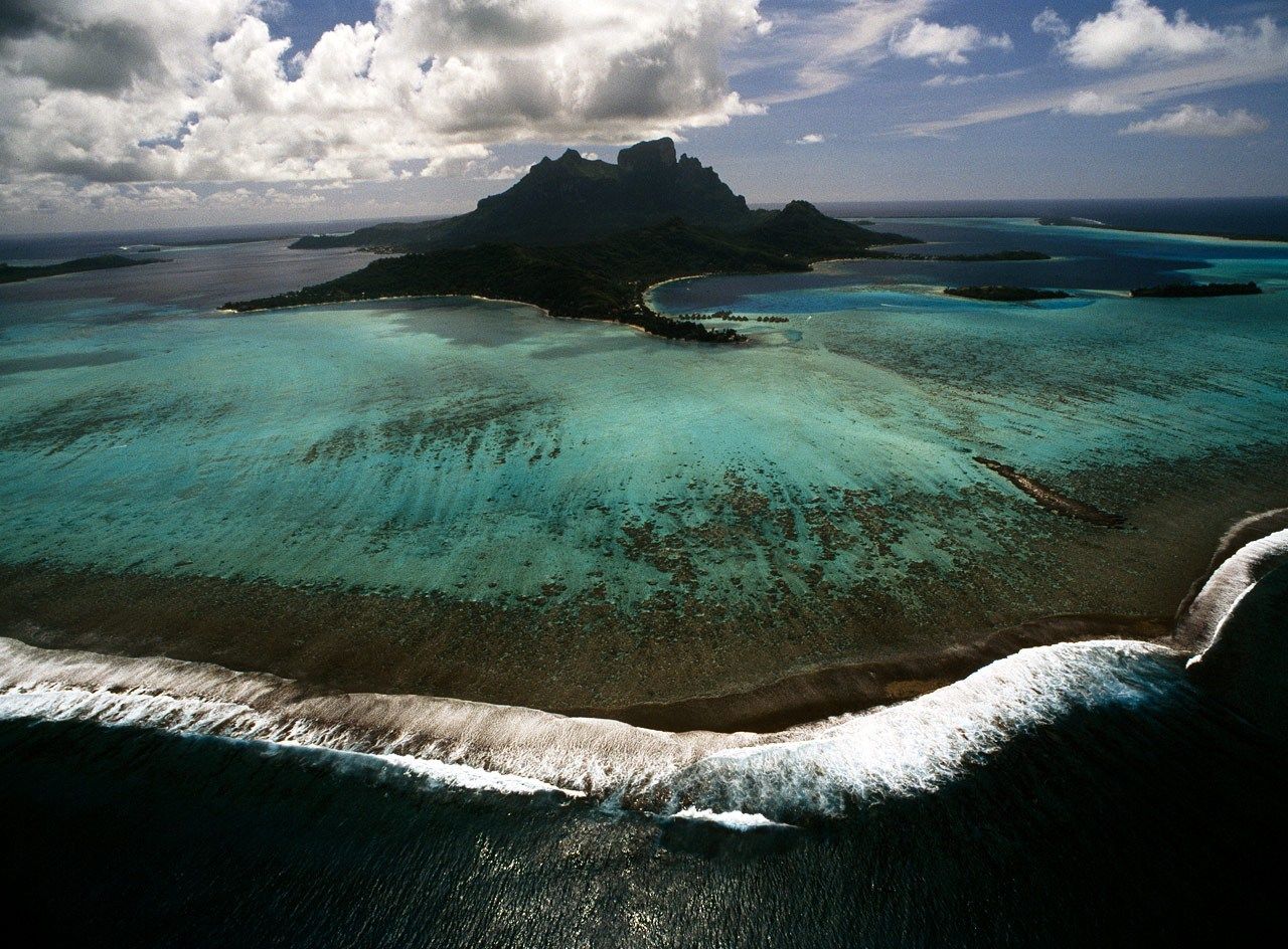 Google дозволить побувати в кратері вулкана