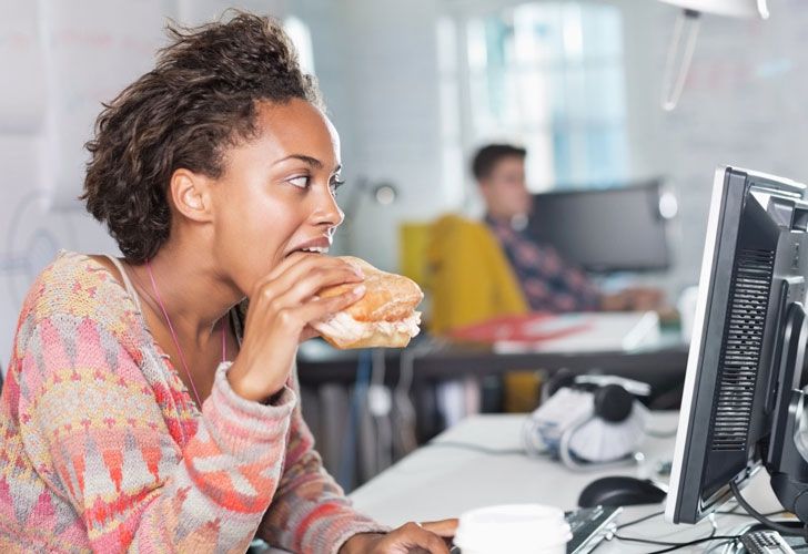 Що з'їсти, аби уникнути болю в спині: 7 продуктів