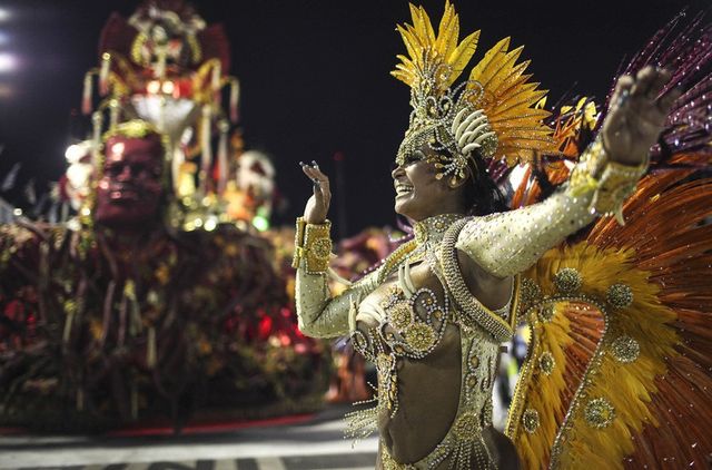 В Ріо завершився феєричний карнавал: фоторепортаж - фото 147796