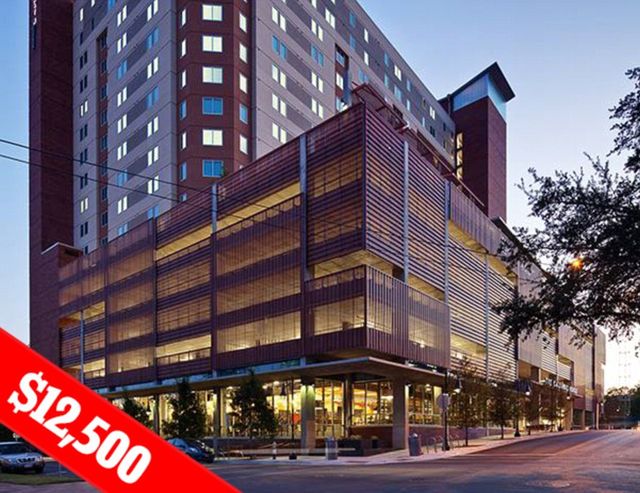 Басейни, кінотеатри і сауни: як виглядають студентські гуртожитки в США - фото 153833