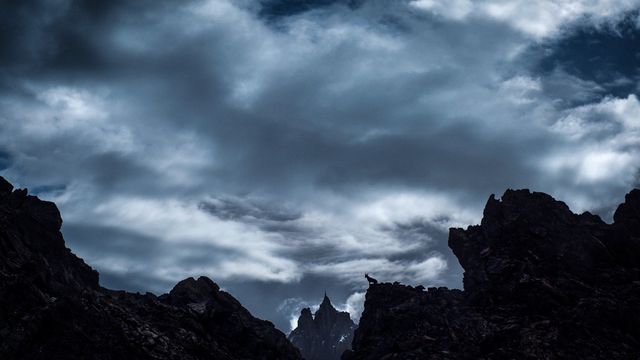 Сувора краса кристалічного масиву в Альпах: вражаючі фото - фото 150144