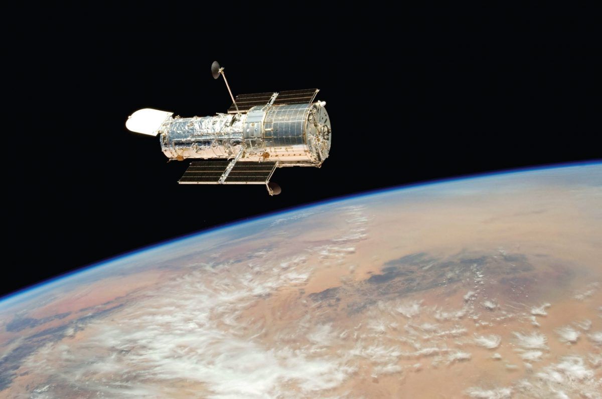 "Хаббл" сфотографував найбільшу зірку Чумацького Шляху