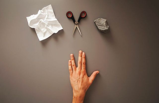 Оптимальний час для прийняття рішень та знайомство в мережі: 21 березня в трьох фото - фото 153563