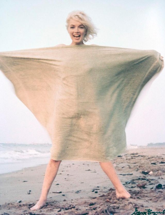 Такої Мерилін Монро ви ще не бачили! Перші та останні знімки секс-символу цілої епохи - фото 154440