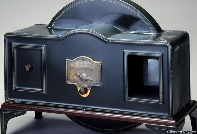 Як виглядала побутова техніка минулого століття: ці фото вас здивують - фото 155124