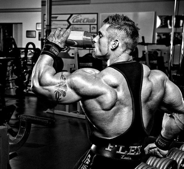 Не лінуйтеся! Як правильно пити протеїн? - фото 147826