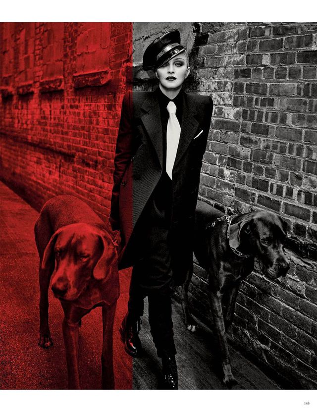 Вічно молода Мадонна знялася в дуже стильному образі: ефектні фото - фото 150980