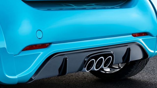 Компактний "звір": як виглядає тюнінгований Smart - фото 149879