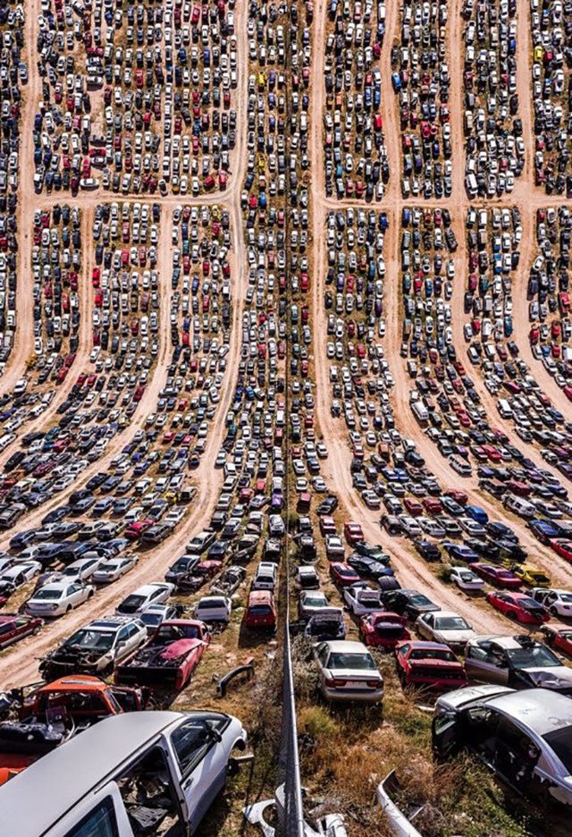 Фотограф стилізує пейзажі в стилі фільму "Початок"