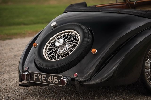 Найдорожче авто 2017 року: ефектні фото - фото 153139