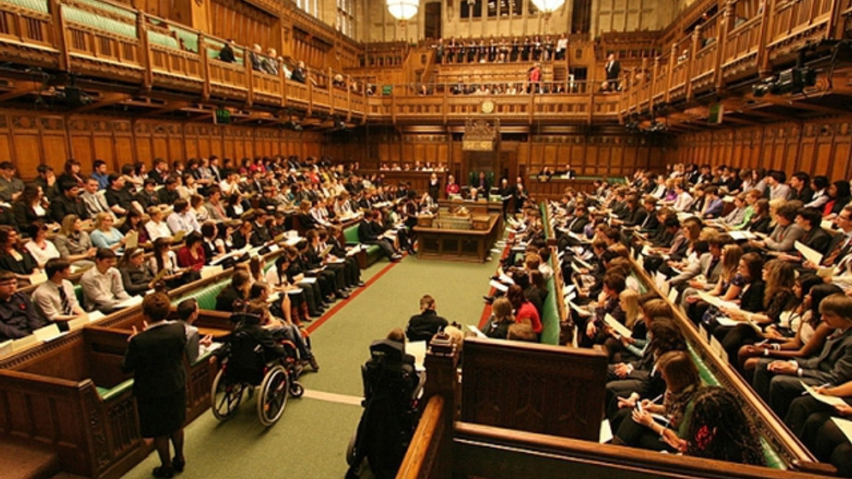 Парламент Британії - фото 1