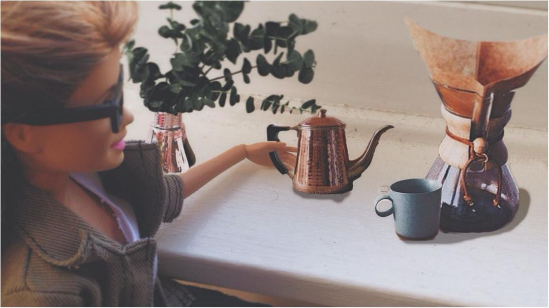 Як виглядав би Instagram ляльки Барбі, якби вона була реальною дівчиною