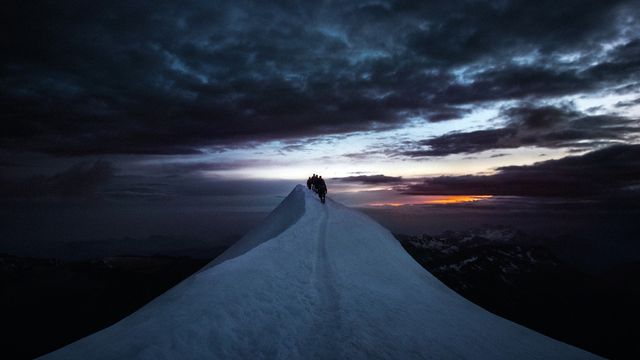 Сувора краса кристалічного масиву в Альпах: вражаючі фото - фото 150146