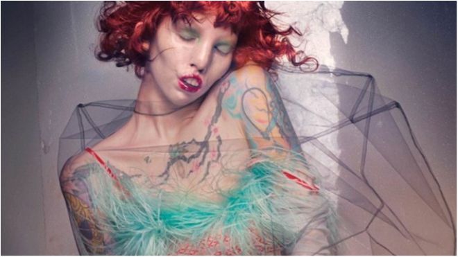 Геть стереотипи! Дівчина із моторошною патологією стала супермоделлю