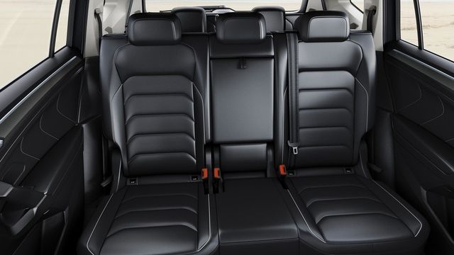 Volkswagen показав новий розкішний кросовер - фото 148427