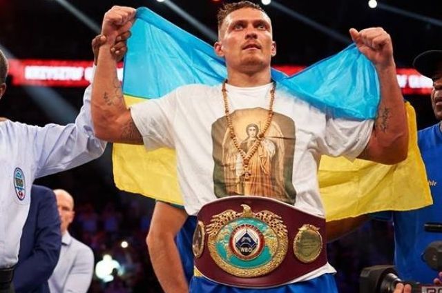 Усик готується до майбутнього бою під російський шансон: епічне відео