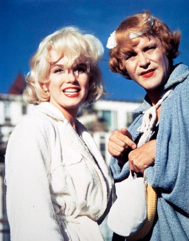 Такої Мерилін Монро ви ще не бачили! Перші та останні знімки секс-символу цілої епохи - фото 154437