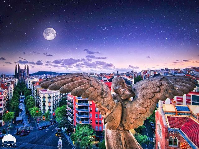 Місцевий житель показав маловідому Барселону: яскраві фото - фото 151124