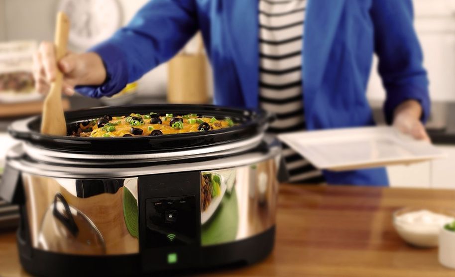 Готувати легко: руйнуємо популярні міфи про мультиварку