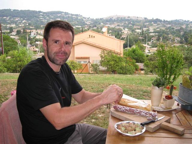 Знайомтеся, Йен Ашер, який просто продав своє невдале життя - фото 152509