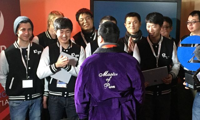 Хакери зламали системи Microsoft і Apple на очах у глядачів - фото 153166