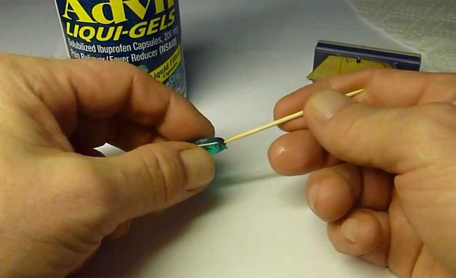 Не тільки шкідливо, але й корисно: несподівані лайфхаки із сигаретами - фото 152915