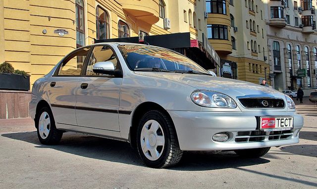 Визначено найпопулярніші автомобілі в Україні з 2000 року - фото 155590