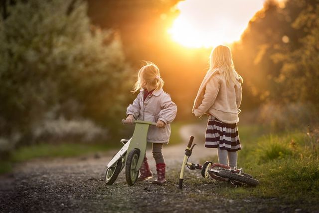 Фотограф показала вражаючі знімки дітей з незвичного ракурсу - фото 149165