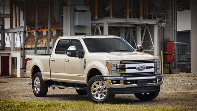 Названо найбільш продаваний автомобіль у світі - фото 156081