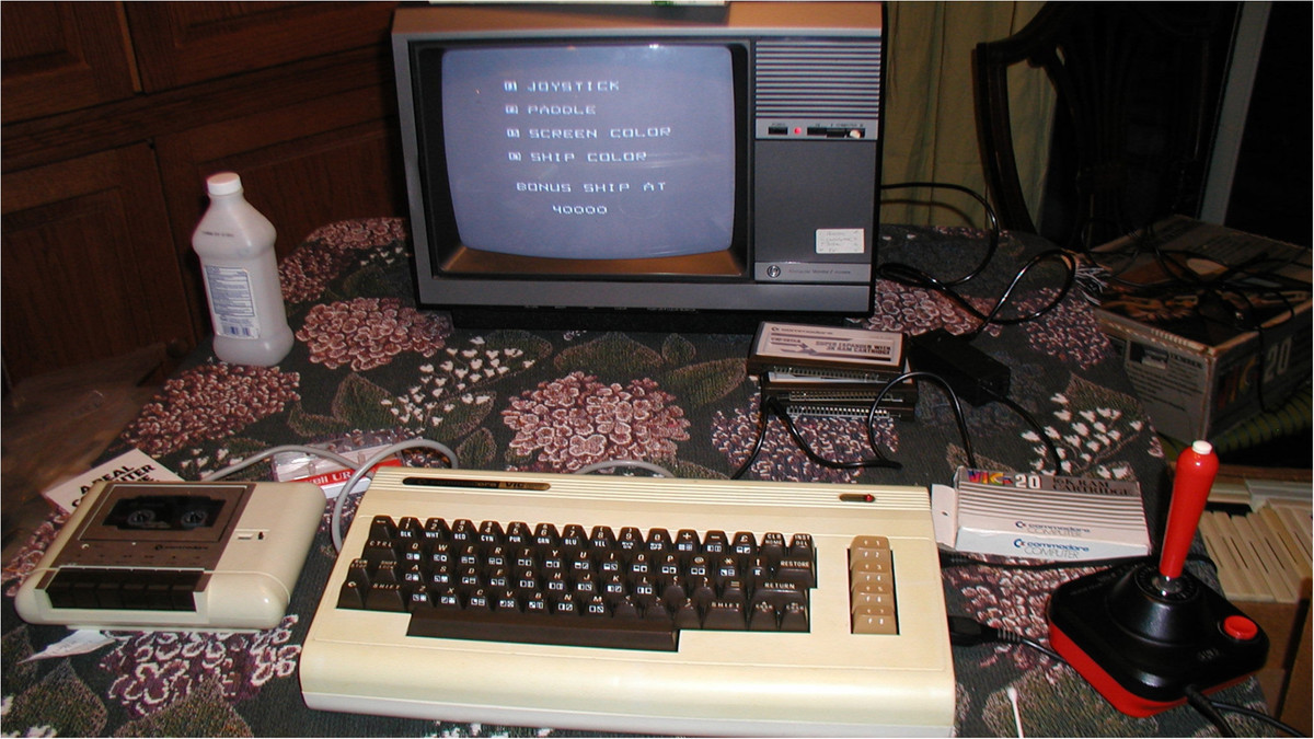 Commodore VIC-20 - фото 1