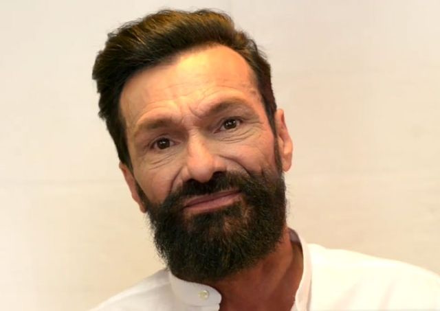 Безхатченко став "хіпстером" після 25 років на вулиці - фото 153047