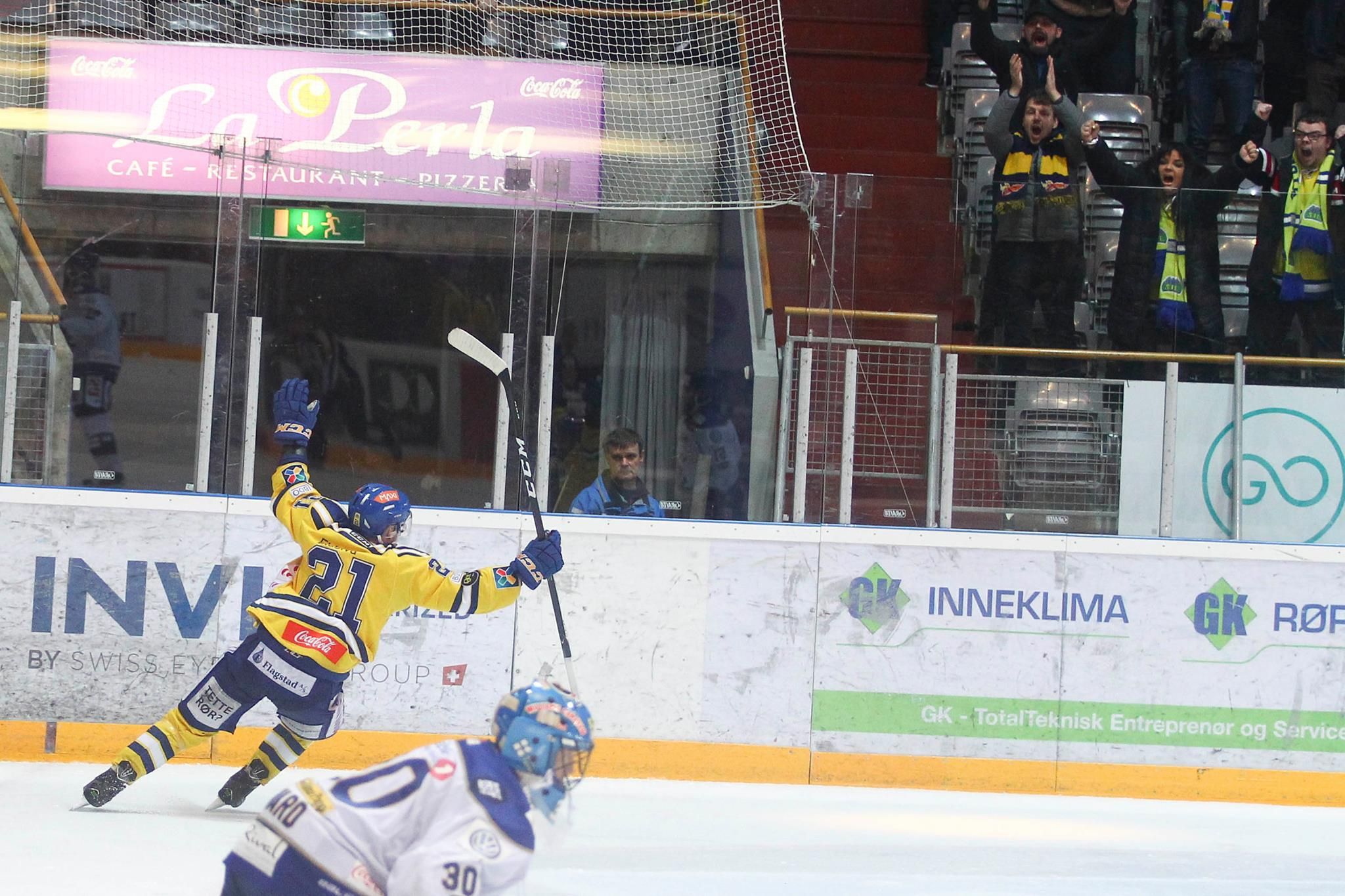 Нескінченний овертайм: хокейний матч в Норвегії тривав цілу вічність