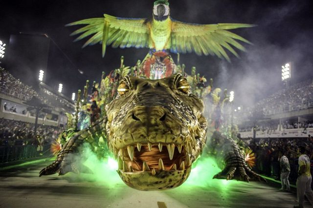 В Ріо завершився феєричний карнавал: фоторепортаж - фото 147801