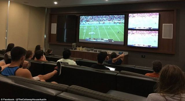 Басейни, кінотеатри і сауни: як виглядають студентські гуртожитки в США - фото 153837