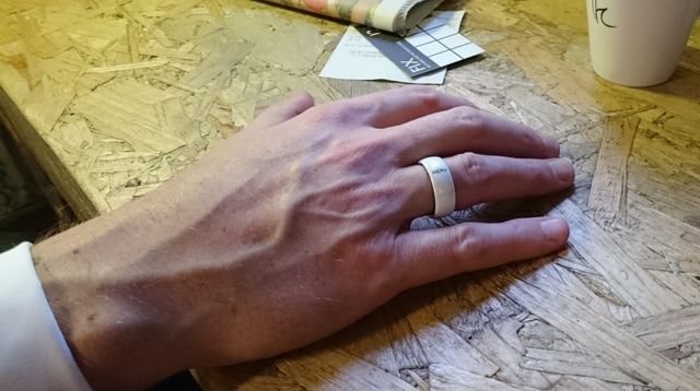 У Великобританії стартували продажі "розумного" кільця для покупок - фото 150551