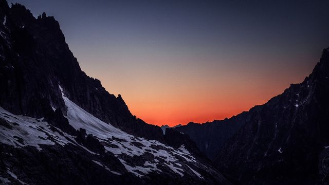 Сувора краса кристалічного масиву в Альпах: вражаючі фото - фото 150145