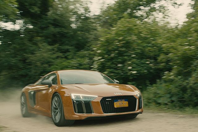 Як виглядають автомобілі наших улюблених супергероїв: яскраві фото - фото 152852