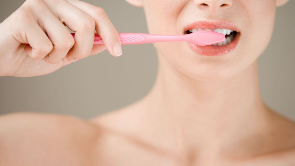 Як чищення зубів впливає на апетит - фото 1
