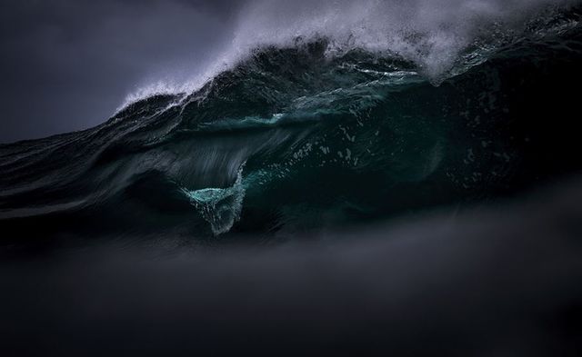 На гребені хвилі: неймовірні фото морської стихії - фото 155305