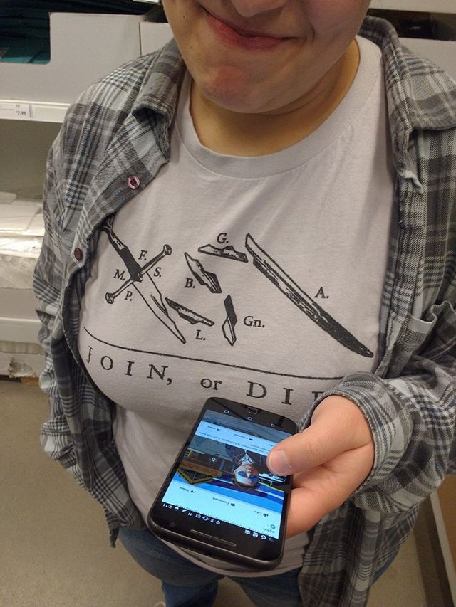 Справжня "чорна діра": чоловічий фоторепортаж з IKEA - фото 149116