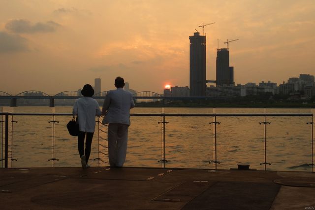 Як виглядає найщасливіше місто на нашій планеті - фото 157733