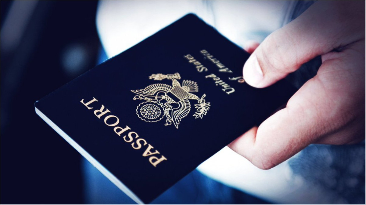Американський паспорт - фото 1