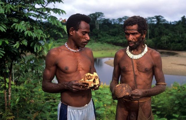Моторошні місця на планеті, де досі живуть канібали - фото 159268
