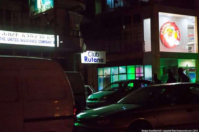 Як виглядає "африканський Брюссель": екзотичні фото - фото 156106