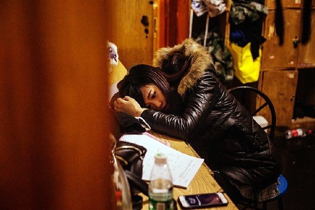 За лаштунками нічних клубів Китаю: вражаючі фото - фото 158902