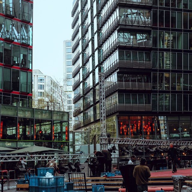 Прогулянка Берліном: вуличні фото - фото 161794