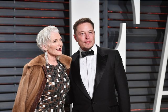 Ілон Маск з мамою- фото 157197