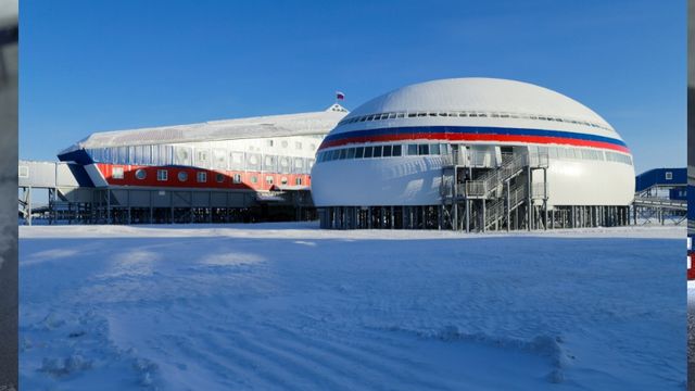 РФ розсекретила свою військову базу в Арктиці: опубліковані фото - фото 160170