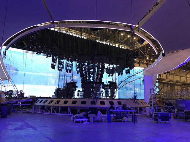 У мережі опублікували фото з будівництва головної сцени Євробачення-2017 - фото 158916