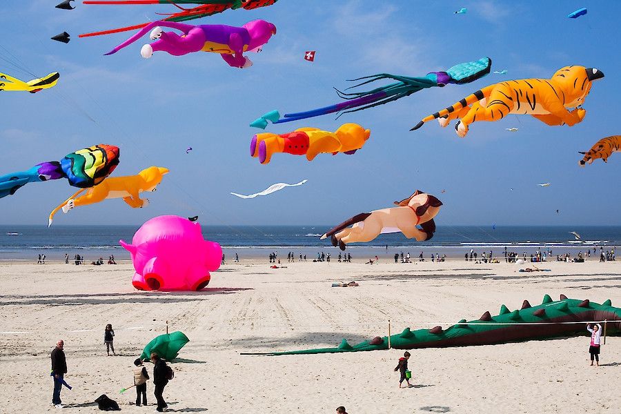 Sanders Full Color: яскраві фото з різних куточків світу